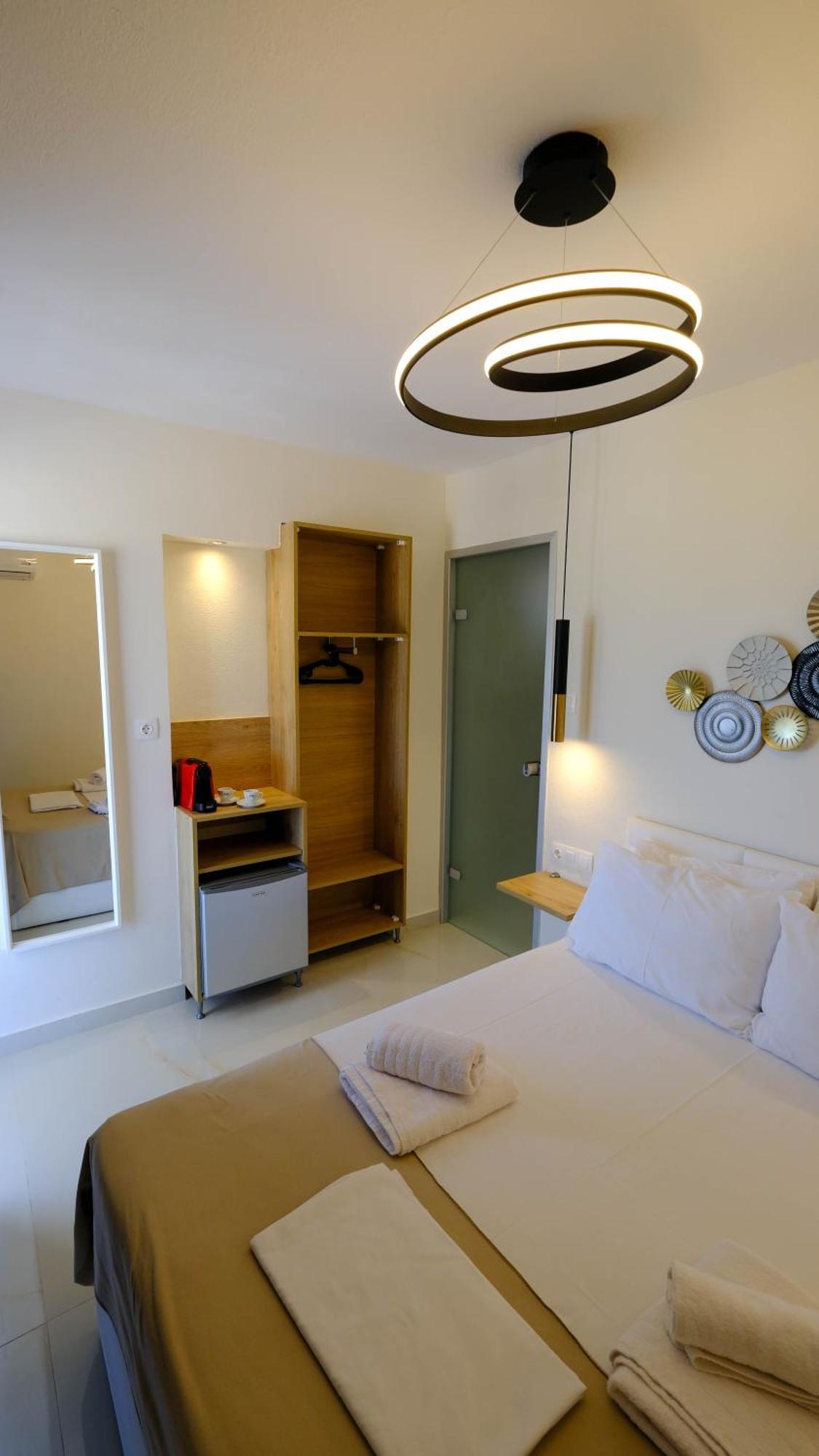 Cocoon Hotel-Beach Bar Sarti Ngoại thất bức ảnh