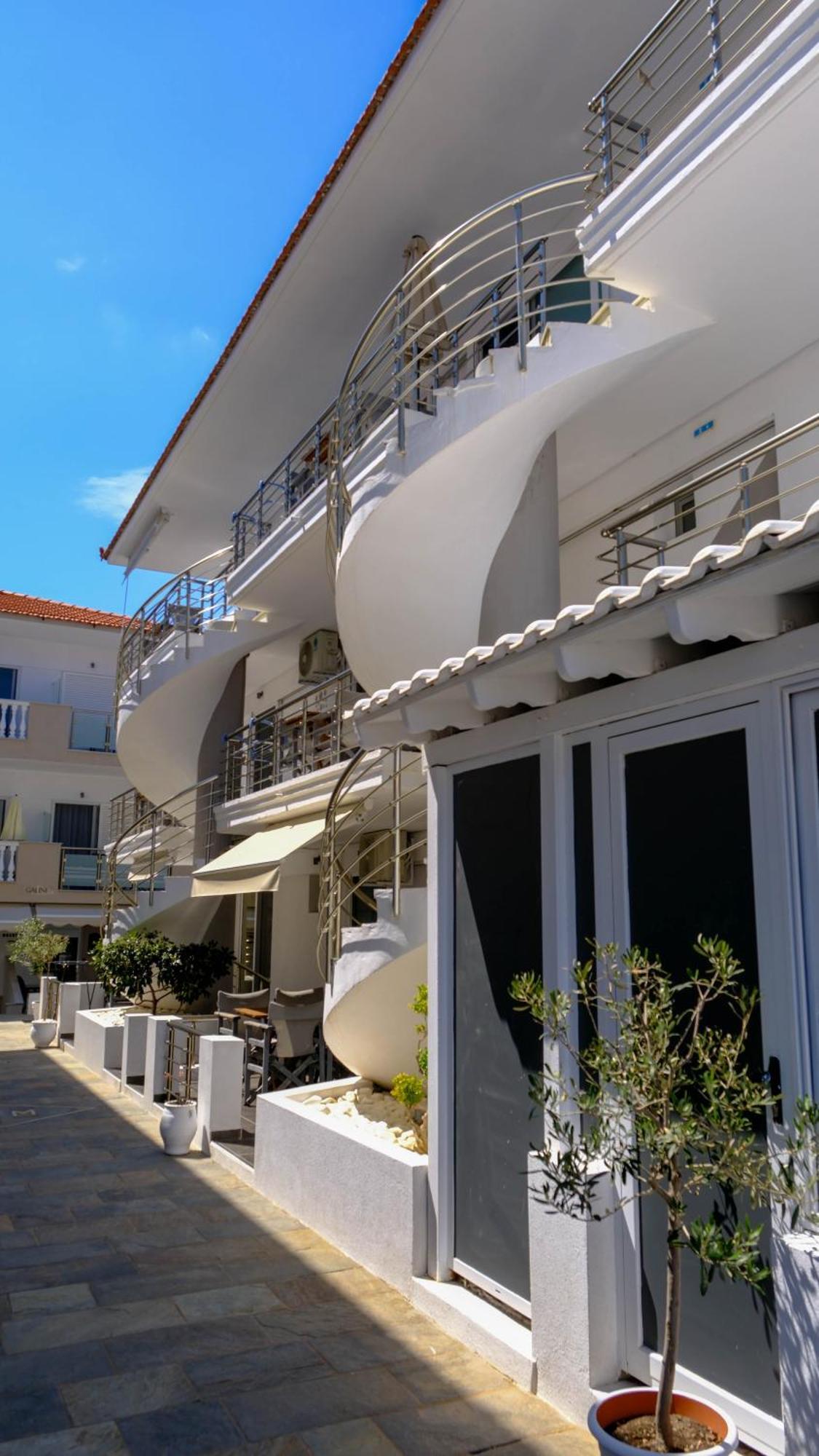 Cocoon Hotel-Beach Bar Sarti Ngoại thất bức ảnh