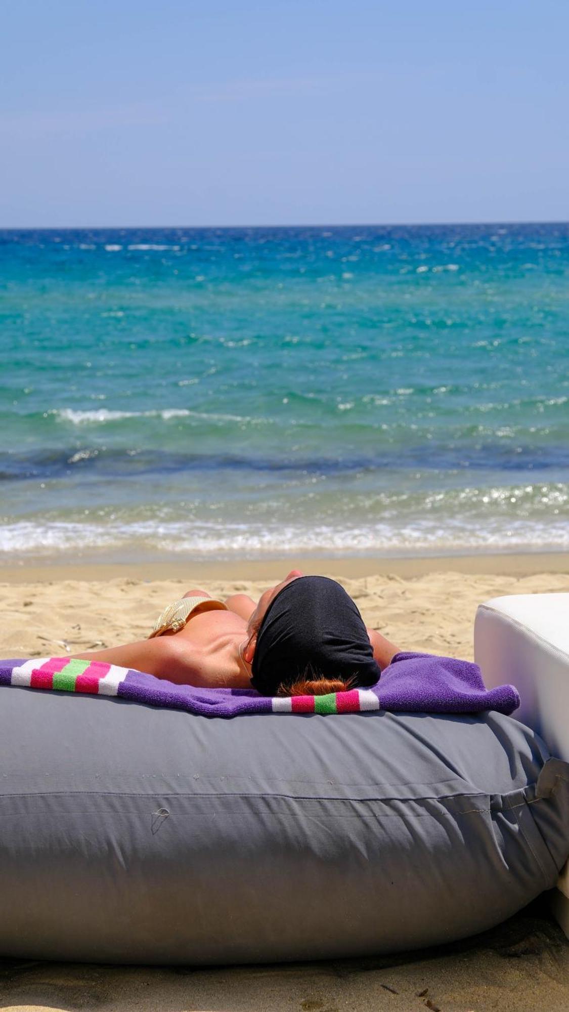 Cocoon Hotel-Beach Bar Sarti Ngoại thất bức ảnh